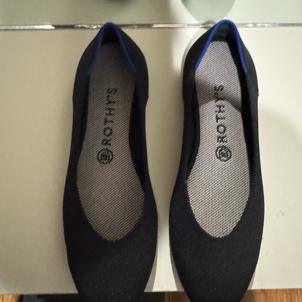 Rothy's Women's Black and Blue Flats